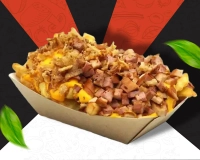 Frites avec Cheddar/Fromagère, Bacon et Oignons Frits